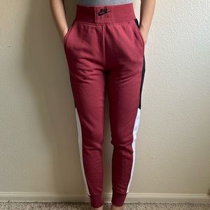 Nike joggers